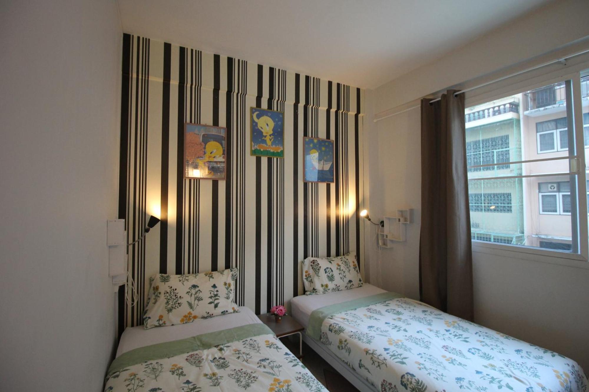 Baan Nampetch Hostel Bangkok Zewnętrze zdjęcie