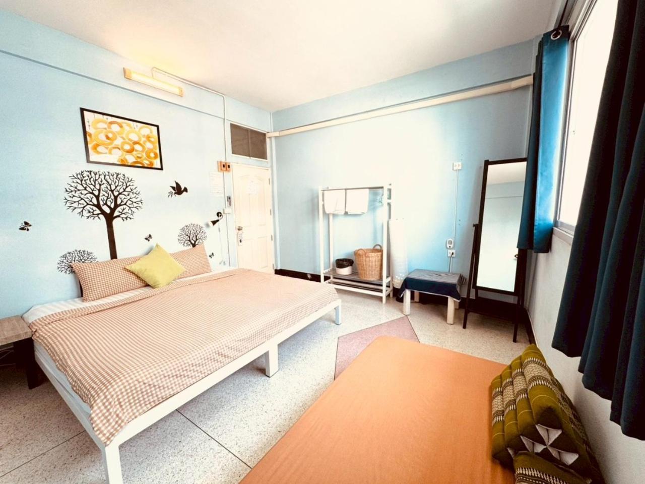 Baan Nampetch Hostel Bangkok Zewnętrze zdjęcie