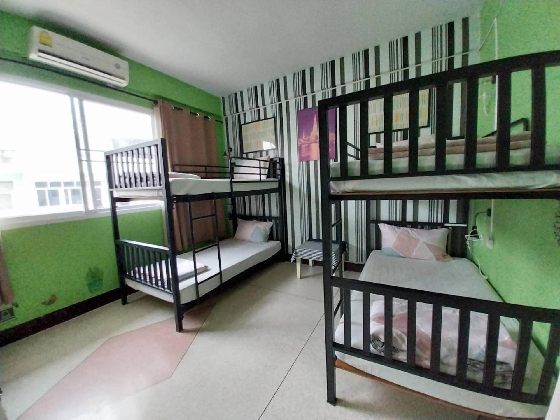 Baan Nampetch Hostel Bangkok Zewnętrze zdjęcie